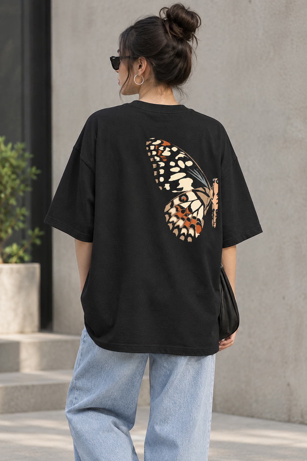 Butterfly - Oversized -Unisex T-shirt