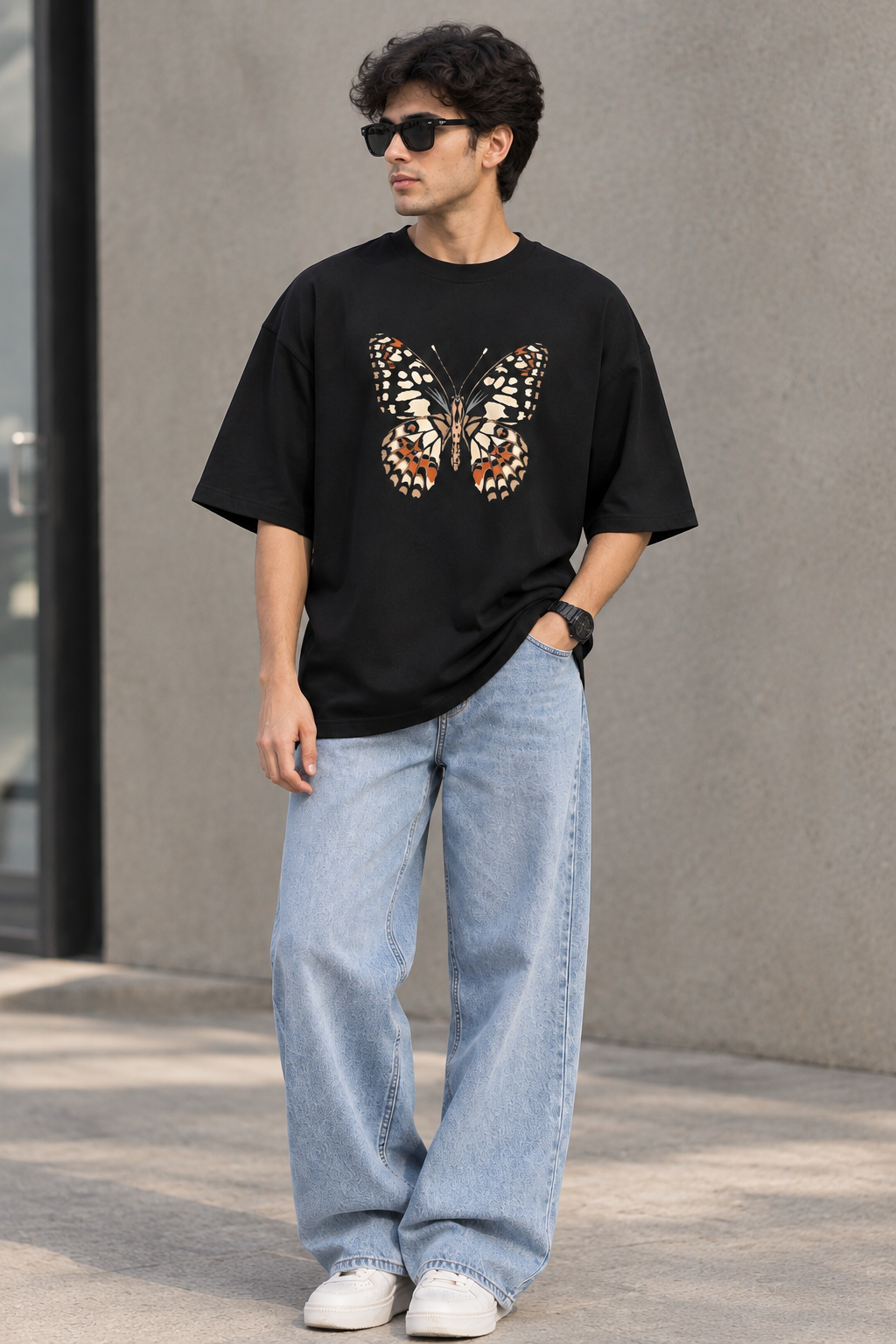 Butterfly - Oversized -Unisex T-shirt